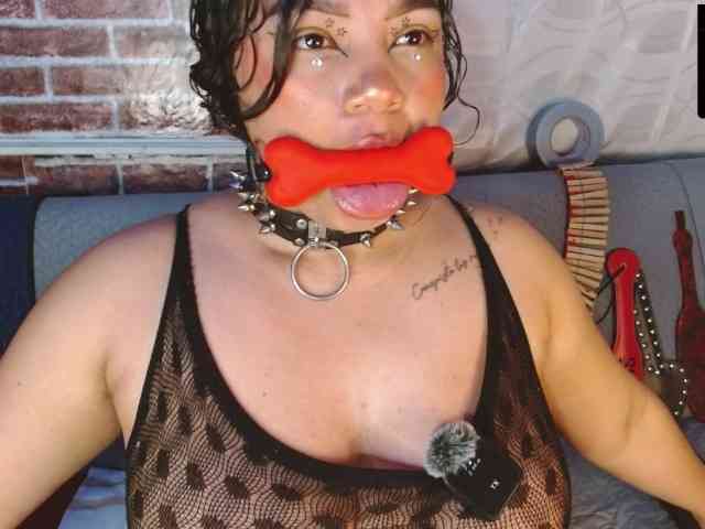 Leidy12 webcam