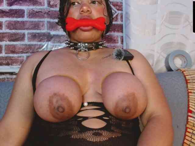 Leidy12 webcam