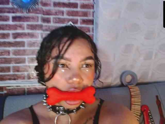 Leidy12 webcam