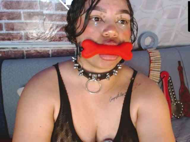 Leidy12 webcam