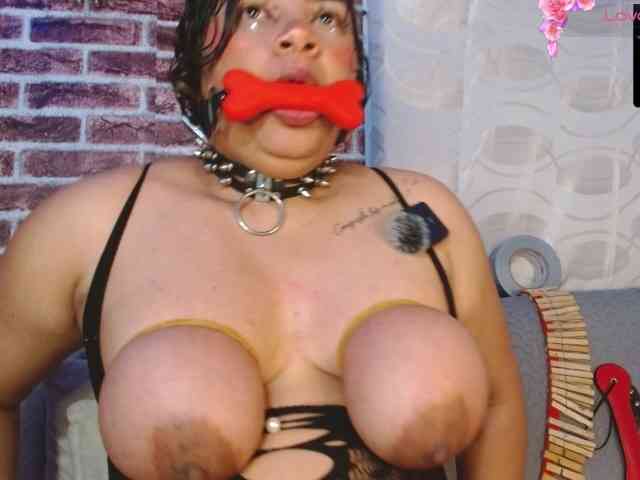Leidy12 webcam