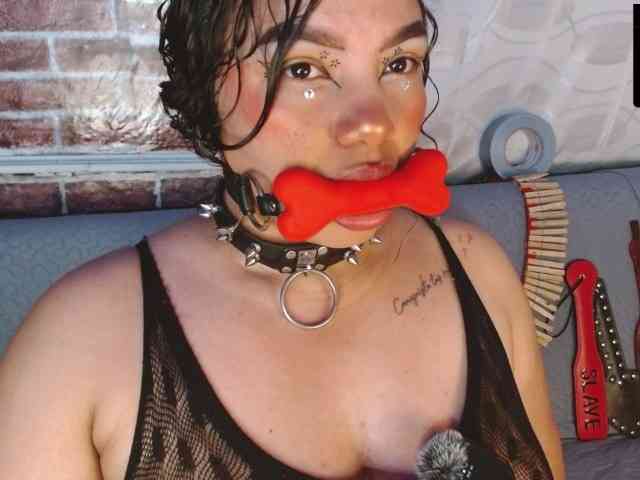 Leidy12 webcam