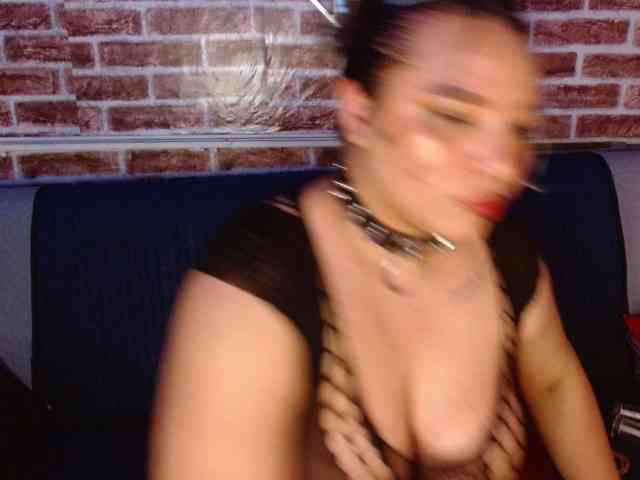 Leidy12 webcam