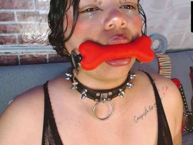 Leidy12 webcam