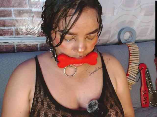 Leidy12 webcam