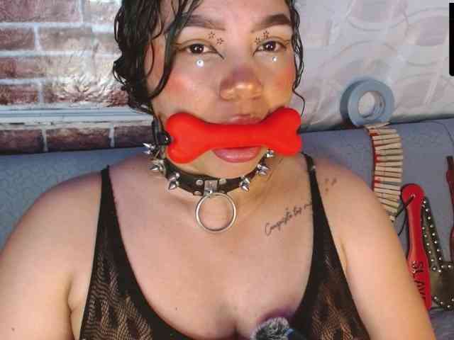 Leidy12 webcam