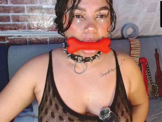 Leidy12 webcam