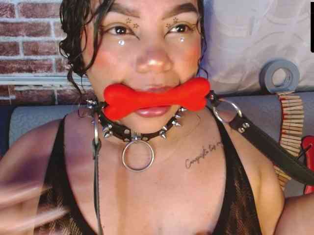 Leidy12 webcam