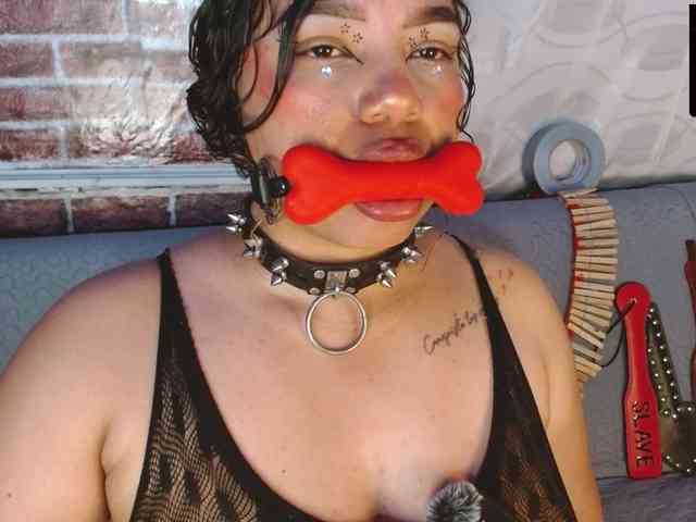 Leidy12 webcam