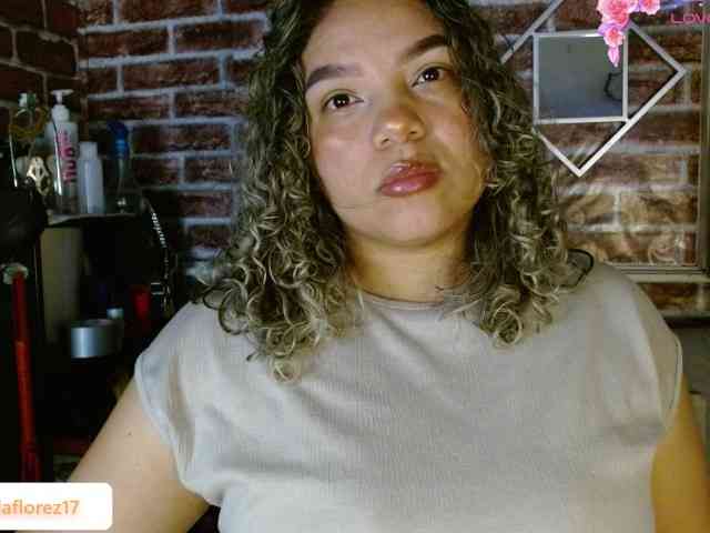 Leidy12 webcam
