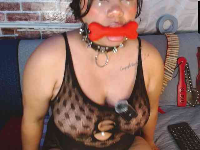 Leidy12 webcam