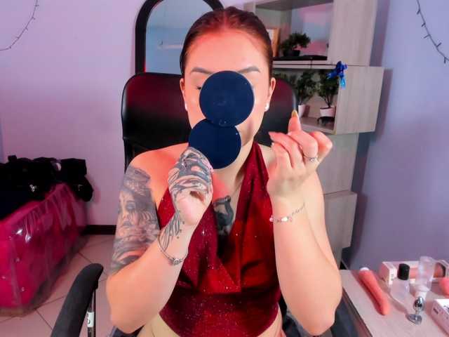IsabellaSummer live cam preview
