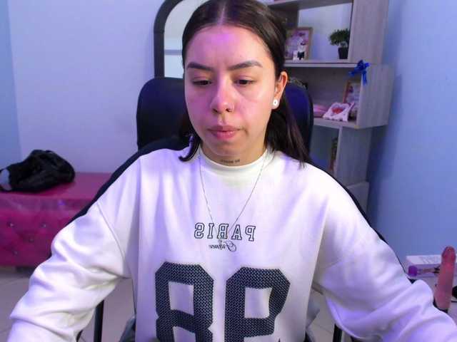 IsabellaSummer live cam on BongaCams