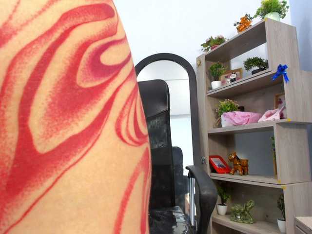 IsabellaSummer live cam on BongaCams