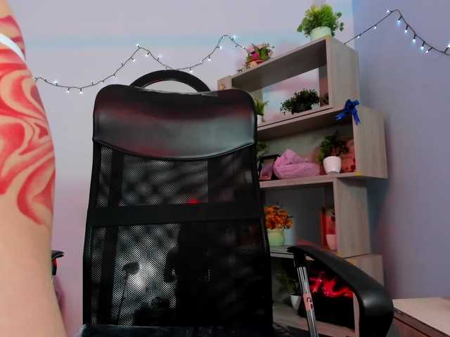 IsabellaSummer live cam on BongaCams