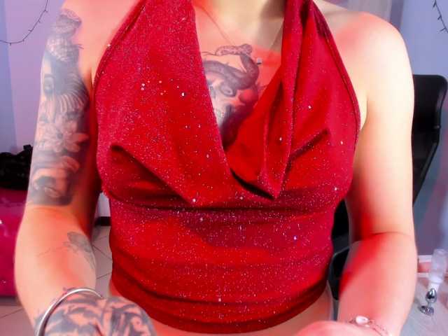 IsabellaSummer live cam preview