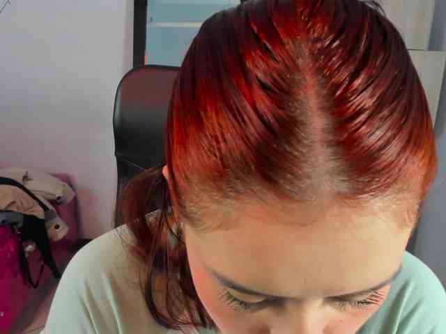 IsabellaSummer webcam
