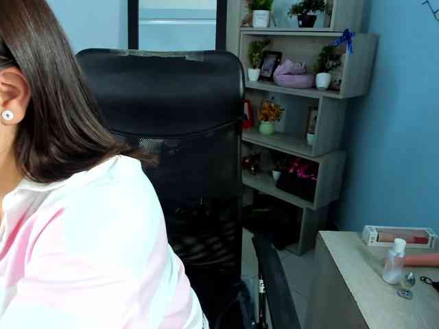 IsabellaSummer webcam
