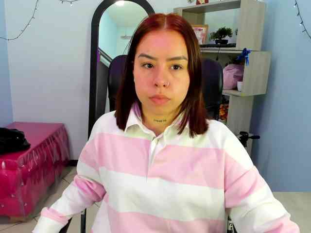 IsabellaSummer webcam