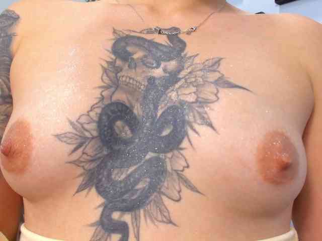 IsabellaSummer webcam