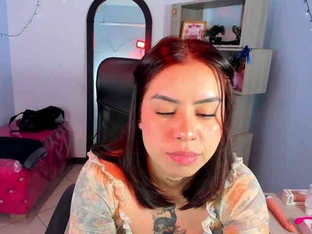 IsabellaSummer webcam