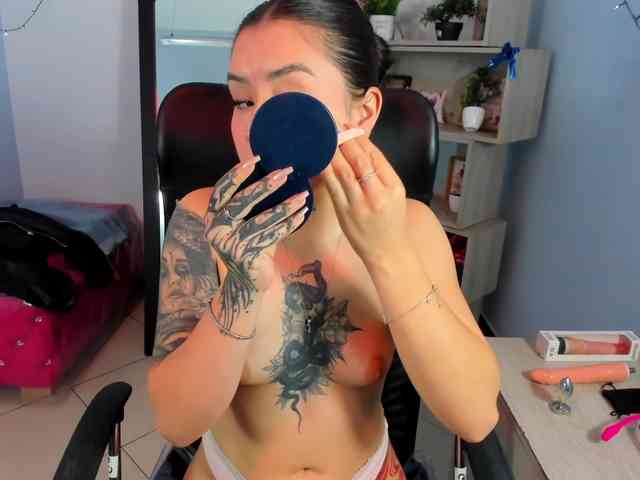 IsabellaSummer webcam