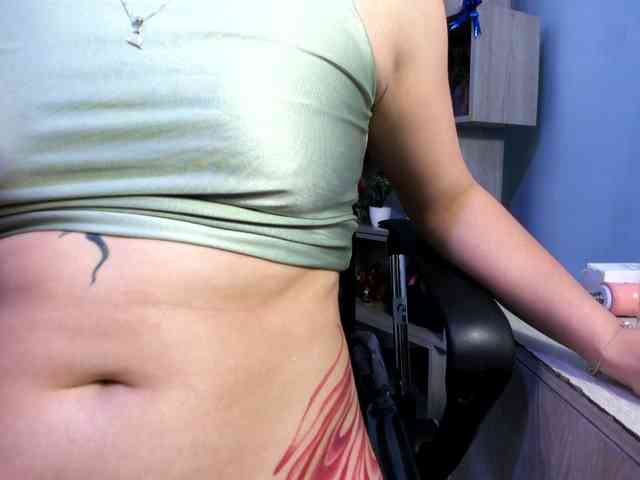 IsabellaSummer webcam