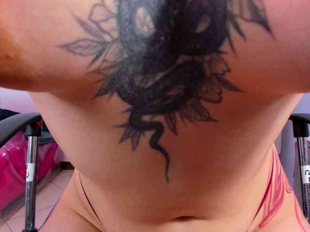 IsabellaSummer webcam