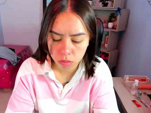 IsabellaSummer webcam