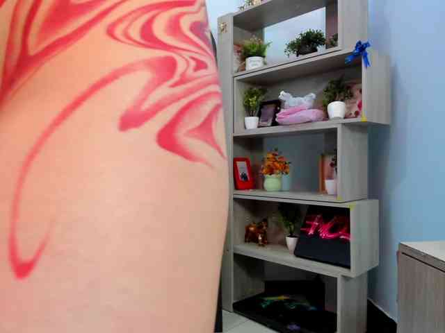 IsabellaSummer webcam