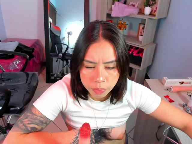 IsabellaSummer webcam