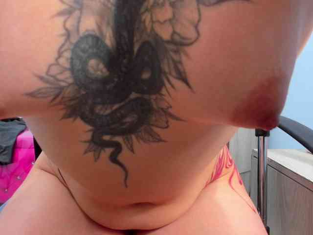 IsabellaSummer webcam