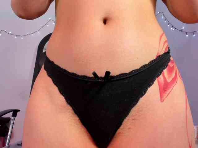 IsabellaSummer webcam