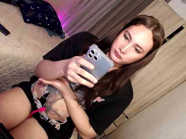 Bigcocknathalie Live Webcam on BongaCams