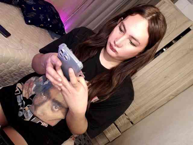 Bigcocknathalie Live Webcam on BongaCams