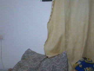 Happypoky's Live Webcam