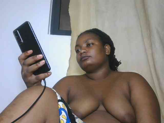 Happypoky webcam