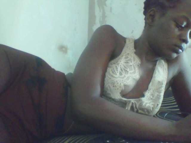 Squirtinglady's BongaCams show and profile