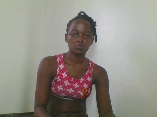 Squirtinglady's BongaCams show and profile