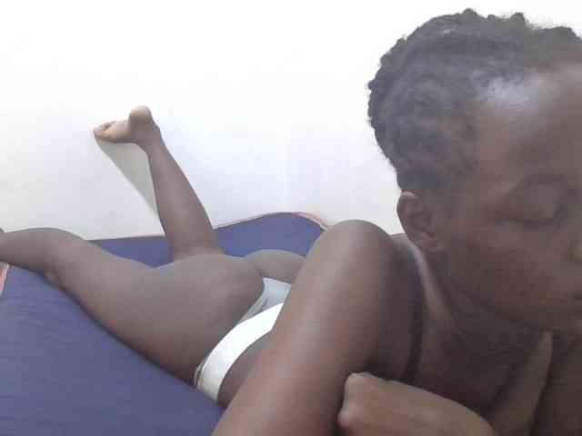 Squirtinglady webcam