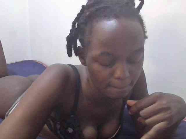 Squirtinglady webcam