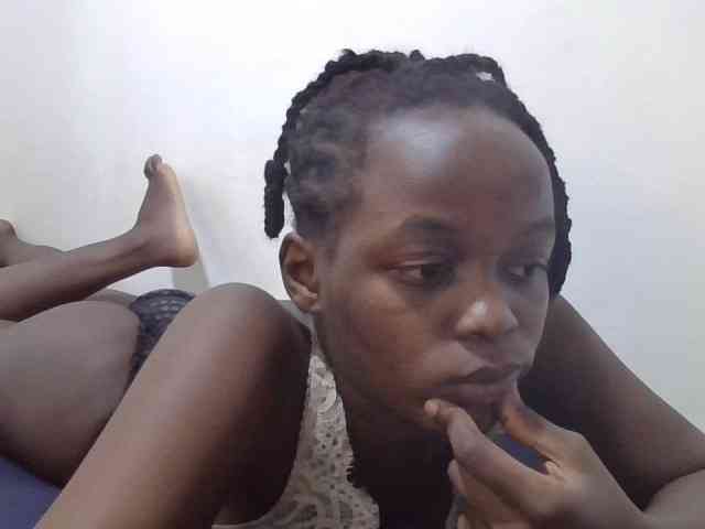 Squirtinglady webcam