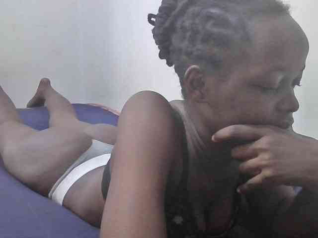 Squirtinglady webcam