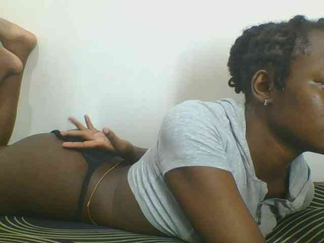 Squirtinglady webcam