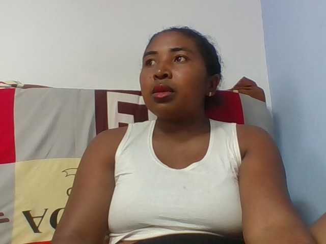 Josy-2 live webcam show
