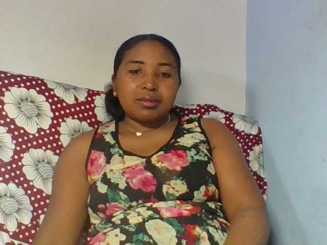 Josy-2 live cam on BongaCams