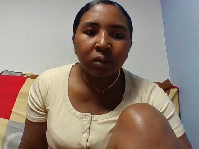 Josy-2 live cam on BongaCams