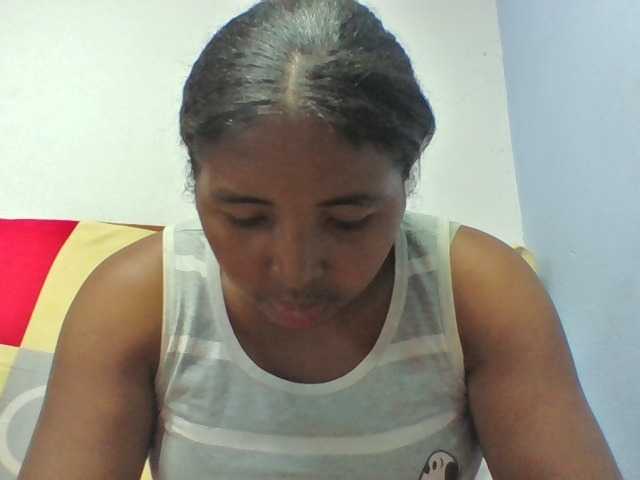 Josy-2 live cam on BongaCams
