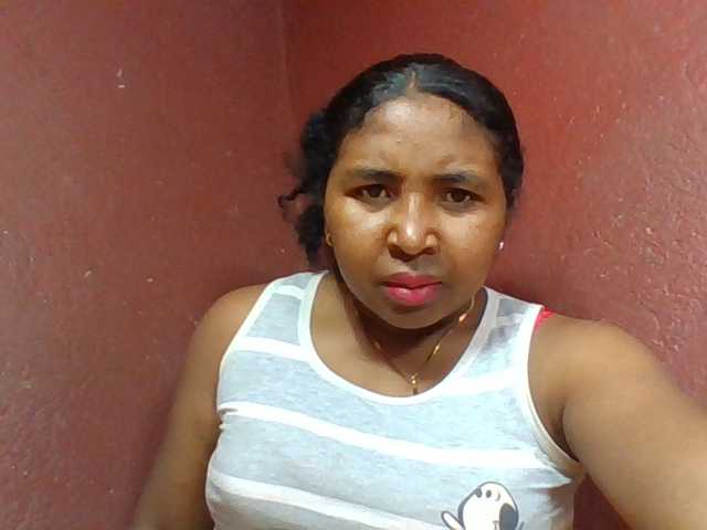 Josy-2 live cam on BongaCams