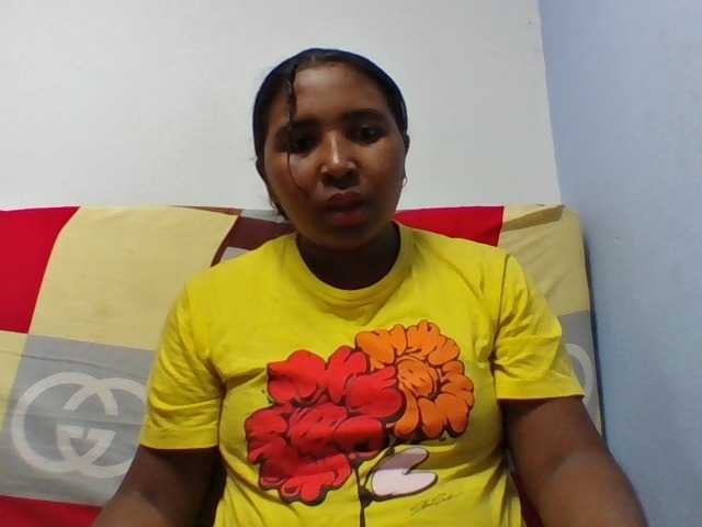 Josy-2 live cam on BongaCams
